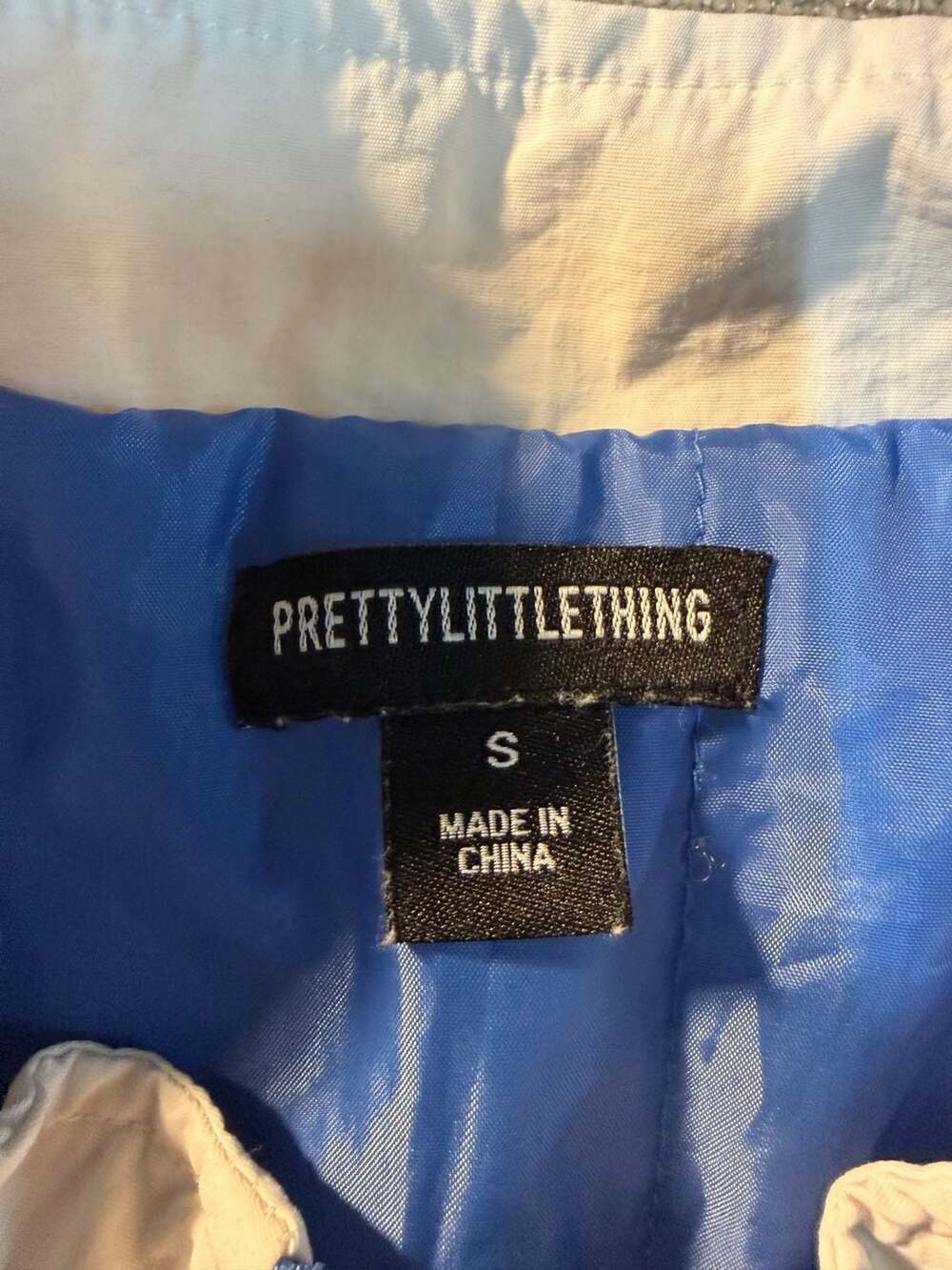 PrettyLittleThing California Racing Bomber Jacket - Picture 4 of 7